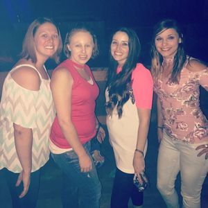 Meet your Posher, Felicia